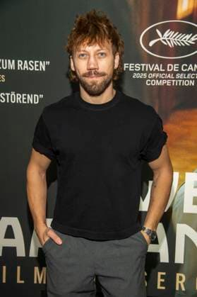 abb Alexander Alexandrovich Kuznetsov is a Ukrainian Russian film actor on the red carpet at the Berlin premiere of the movie Two Prosecutors Prosecutors at Cinema Paris Berlin on December 17, 2025 in Berlin Berlin Germany
