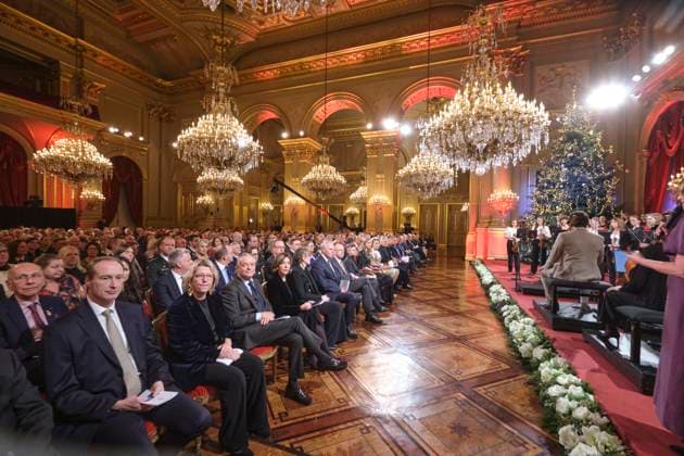 Annual Christmas Concert At The Royal Palace - Brussels Brussels, December 17, 2025. The traditional Christmas celebration took place at the Royal Palace in Brussels in the presence of King Philippe, Queen Mathilde, Princess Eléonore, and Princess Elisabeth. Belgian singer Typh Barrow sang a Christmas carol. Photo by Olivier Polet ABACAPRESS.COM Brussels Belgium  Copyright: xPoletxOlivier ABACAx