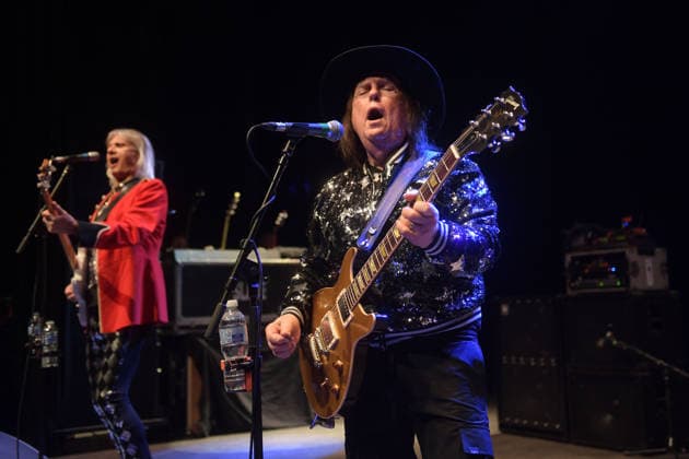 Slade performing at Shepherd™s Bush Empire LONDON, ENGLAND - DECEMBER 17: John Berry and Dave Hill of ™Slade™ performing at Shepherd™s Bush Empire on December 17, 2025 in London, England. CAP MAR MAR Great Britain Copyright: xMartinxHarris CapitalxPicturesx