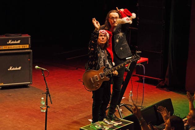 Slade performing at Shepherd™s Bush Empire LONDON, ENGLAND - DECEMBER 17: Dave Hill and Russell Keefe of ™Slade™ performing at Shepherd™s Bush Empire on December 17, 2025 in London, England. CAP MAR MAR Great Britain Copyright: xMartinxHarris CapitalxPicturesx