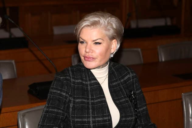 Melanie Müller at the appeal trial for using signs of unconstitutional and terrorist organizations at Leipzig District Court Leipzig, 18 12 2025 Foto:xAgenturxWehnertx xGränzdörferx xFuturexImagex mueller_5206