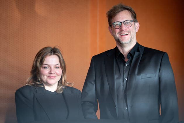 Music Summit at the Federal Chancellery Ali Zuckowski, musician with Annett Louisan, musician at the start of the discussion round of the Music Summit at the Federal Chancellery on the consequences of the streaming market for music creators , Berlin , 18 12 2025 Berlin Berlin Germany