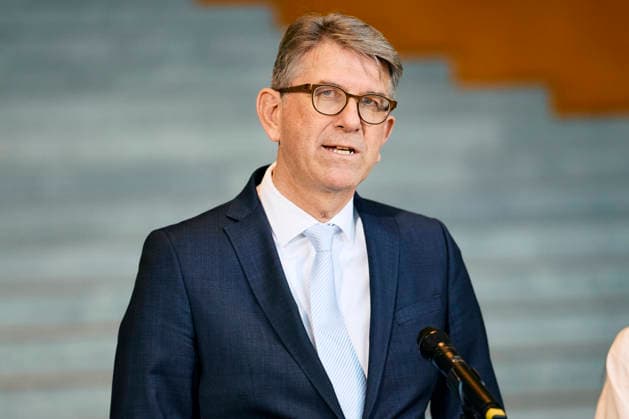 Wolfram Weimer, Minister of State for Culture and Media, gives a press statement together Balbina, main speaker Academy for Popular Music not pictured in Berlin, 18 12 2025 Berlin Germany Copyright: xSebastianxRaux