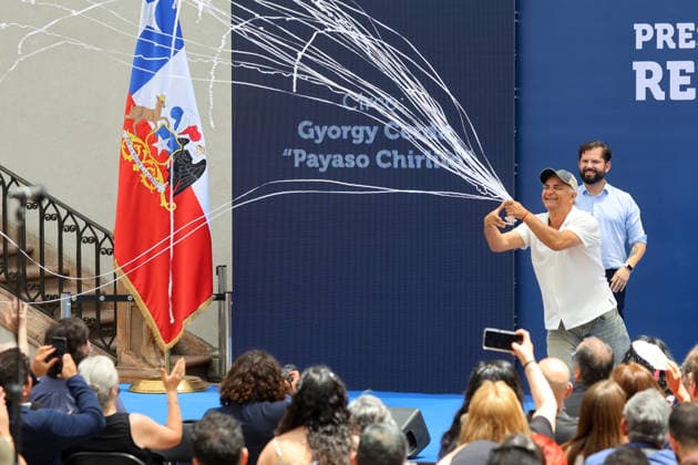 Santiago, December 18, 2025 President Gabriel Boric leads the award ceremony of the President of the Republic Awards for National Music and Performing Arts 2025 Jonnathan Oyarzun Aton Chile, Santiago Chile Aton 1113021  Copyright: JONNATHANxOYARZUN ATONxCHILE