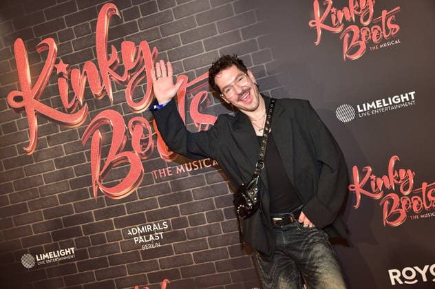 PREMIERE OF ÒKINKY BOOTS Ð THE MUSICALÒ Nico Stank PREMIERE OF ÒKINKY BOOTS Ð THE MUSICALÒ at the Admiralspalast in Berlin on 18 12 2025 Photopress Mueller