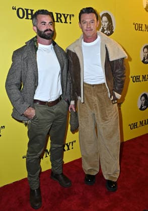 Luke Evans attends Oh, Mary! Press Night at the Trafalgar Theatre in London, England. UK. Thursday 18th December 2025 Copyright: xJamesxWarrenx OH, MARY! - PRESS NIGHT13