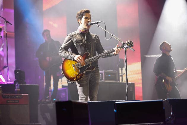 The Stereophonics performing at The O2 Arena on their Winter Arena Tour 18th December 2025 Kelly Jones of The Stereophonics performing at The O2 Arena on their Winter Arena Tour London, United Kingdom 18th December 2025, Credit:Ray Hill Avalon  Copyright: xRayxHillx xAvalonx 1060253081
