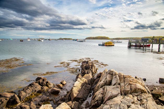 Blick auf die Bucht in Cape Porpoise in Maine the view and the boats in Cape Porpoise, Maine USA (License=RF) Copyright: xZoonar.com EnricoxDellaxPietrax 24375418