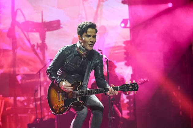 The Stereophonics performing at The O2 Arena on their Winter Arena Tour 18th December 2025 Kelly Jones of The Stereophonics performing at The O2 Arena on their Winter Arena Tour London, United Kingdom 18th December 2025, Credit:Ray Hill Avalon  Copyright: xRayxHillx xAvalonx 1060254762
