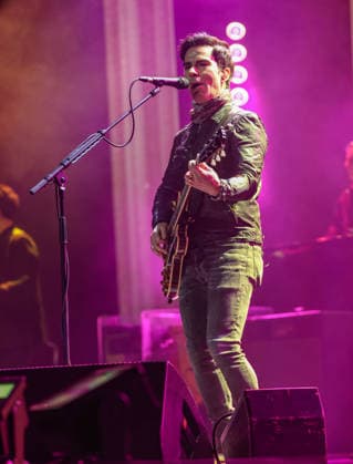 The Stereophonics performing at The O2 Arena on their Winter Arena Tour 18th December 2025 Kelly Jones of The Stereophonics performing at The O2 Arena on their Winter Arena Tour London, United Kingdom 18th December 2025, Credit:Ray Hill Avalon  Copyright: xRayxHillx xAvalonx 1060254768