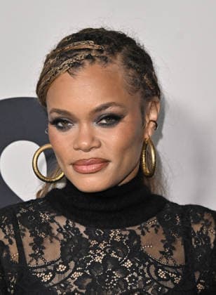 Searchlight Pictures™ ˜Is This Thing On?™ Premiere Andra Day arriving at Searchlight Pictures™ Is This Thing On? Los Angeles premiere held at Vidiots on December 18, 2025 in Los Angeles, CA. Los Angeles Vidiots California USA Copyright: xStarbuck xAFF-USA.COMx