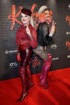 Sheila Wolf and Gloria Viagra at the premiere of the musical Kinky Boots The Musical at the Admiralspalast Berlin, 18 12 2025 Foto:xM.xBehrensx xFuturexImagex kinky_5209