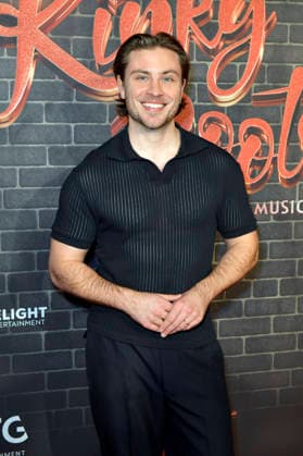Jannik Schümann at the premiere of the musical Kinky Boots The Musical at the Admiralspalast Berlin, 18 12 2025 Foto:xM.xBehrensx xFuturexImagex kinky_5243