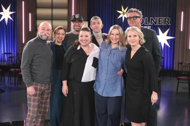 Horst Lichter, Carina Raddatz, Mark Forster, Meltem Kaptan, Micky Beisenherz, Franca Cerutti, Hans Sigl and Susan Link at the recording of the WDR talk show Kölner Treff at WDR Studio BS 3 Cologne, 18 12 2025 Foto:xR.xSchmiegeltx xFuturexImagex koelner_treff1812_5204