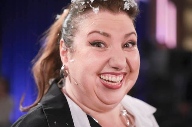 Meltem Kaptan at the recording of the WDR talk show Kölner Treff in WDR Studio BS 3 Cologne, 18 12 2025 Foto:xR.xSchmiegeltx xFuturexImagex koelner_treff1812_5235