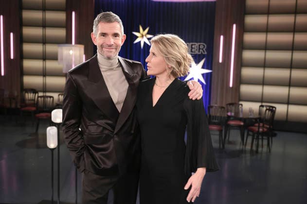 Micky Beisenherz and Susan Link at the recording of the WDR talk show Kölner Treff in WDR Studio BS 3 Cologne, 18 12 2025 Foto:xR.xSchmiegeltx xFuturexImagex koelner_treff1812_5248