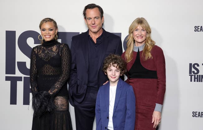 Red carpet Los Angeles premiere of Searchlight Pictures Is This Thing On? at Vidiots Featuring: Andra Day, Will Arnett, Kristen Wiig Where: Los Angeles, California, United States When: 18 Dec 2025 Credit: Faye s Vision Cover Images EDITORIAL USE ONLY. NOT FOR USE BY NEWSPAPERS BASED IN THE UK. Copyright: xx coverimg55347427