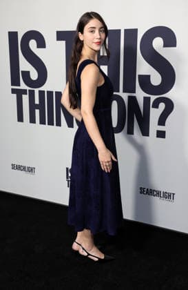 18 December 2025 - Los Angeles, California - Caylee Cowan Los Angeles Premiere Of Searchlight Pictures Is This Thing On? held at Vidiots.in Los Angeles. Los Angeles USA - ZUMAa123 20251218_zaa_a123_046 Copyright: xADx