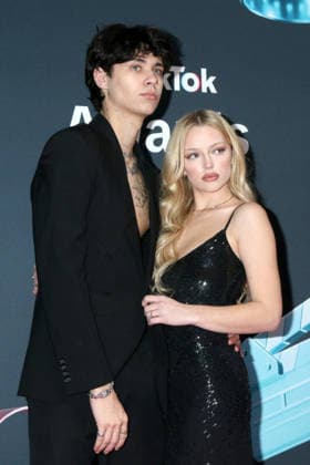 December 19, 2025, Los Angeles, Ca, USA: LOS ANGELES - DEC 18: Landon Barker, Skyla Sanders at the TikTok Awards at the Hollywood Palladium on December 18, 2025 in Los Angeles, CA Los Angeles USA - ZUMAnc22 20251219_zaa_nc22_029 Copyright: xKathyxHutchinsx