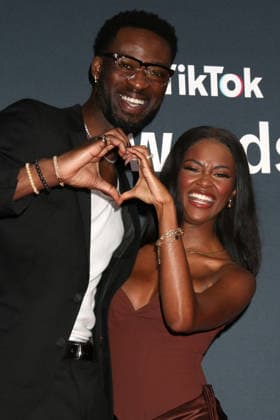 December 19, 2025, Los Angeles, Ca, USA: LOS ANGELES - DEC 18: Charity Lawson, Dotun Olubeko at the TikTok Awards at the Hollywood Palladium on December 18, 2025 in Los Angeles, CA Los Angeles USA - ZUMAnc22 20251219_zaa_nc22_018 Copyright: xKathyxHutchinsx