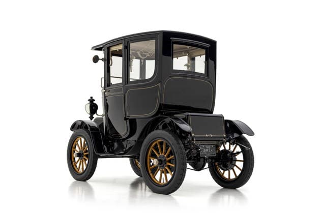 One of first ever electric cars – made 113 years ago – set to sell for £375,000 Story from Jam Press (First Electric Car) Pictured: The restored Baker Electric Model V, built in 1912. One of first ever electric cars – made 113 years ago – set to sell for £375,000 One of the first ever electric cars is set to sell for £375,000. The restored Baker Electric Model V, built in 1912, is heading to auction. It’s widely regarded as one of the finest early electric cars ever produced. The car being offered is a Model V four-passenger Special Extension Coupe, one of the last and most desirable enclosed Baker designs. It features elegant, lightweight aluminium bodywork, a style discontinued shortly after, as reported by Luxury Auto News. Power Copyright: xJamxPress CourtesyxofxRMxSotheby s