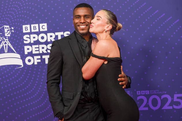 BBC Sports Personality of the Year Arrivals Red Carpet arrivals at Studio 10, Media City in Manchester ahead of the BBC Sports Personality of the Year 2025 Awards Featuring: Luke Trottman, Chelsea Menna Where: Manchester, United Kingdom When: 18 Dec 2025 Credit: Graham Finney WENN Manchester United Kingdom Copyright: xWENNx wenn40849444 x wenn40849444