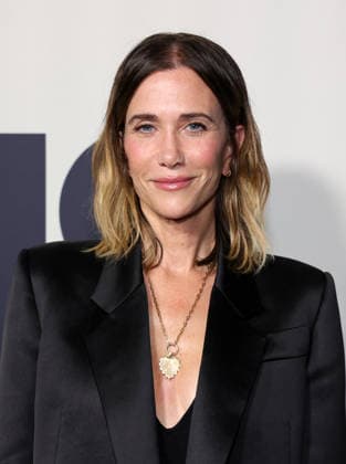 Is This Thing On Premiere - LA Kristen Wiig At The Los Angeles Premiere Of Searchlight Pictures Is This Thing On? At Vidiots In Los Angeles CA, USA on December 18, 2025. Photo by Fati S ABACAPRESS.COM Los Angeles CA United States  Copyright: xFatixSadou ABACAPRESS.COMx