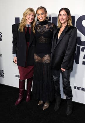 Los Angeles Premiere Of Searchlight Pictures Is This Thing On? 18 December 2025 . Los Angeles, California - Laura Dern, Andra Day, Kristen Wiig At Los Angeles Premiere Of Searchlight Pictures Is This Thing On? held at Vidiots in Los Angeles., Credit:Sadou Faye Avalon United States, CA, Los Angeles, Vidiots  Copyright: xSadouxFayex xAvalonx 1060335337