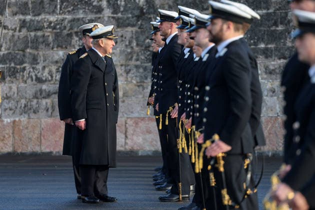 . 19 12 2025. Dartmouth, United Kingdom. King Charles III presides over the Lord High AdmiralÕs Divisions at the Britannia Royal Naval College in Dartmouth. United Kingdom.  xPoolx xi-Imagesx IIM-26465-0010