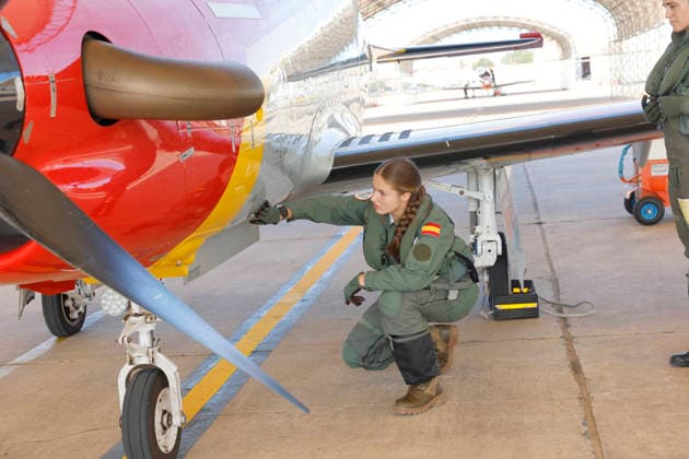 Princess Leonor makes her first solo flight at the General Academy of Air and Space Princess Leonor during her training at the General Academy of Air and Space, on December 19, 2025, in San Javier Murcia, Spain FAMOSOSOS PRINCESA ACADEMIA SAN JAVIER Casa de S M el Rey 19 12 2025 San Javier Murcia, Espana San Javier Murcia, Espana Spain  Copyright: xCasaxdexS.M.xelxReyx 7178954