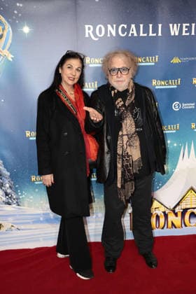 Eliana Larible and Bernahrd Paul at the Roncalli Weihnachtscircus premiere at the Tempodrom on 19 12 2025 in Berlin Roncalli Weihnachtscircus premiere in Berlin