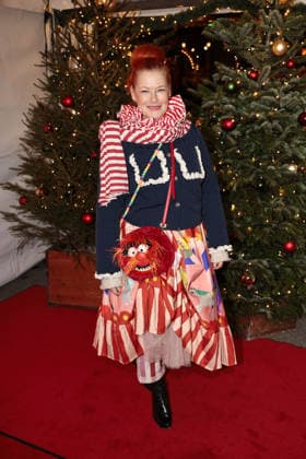 Enie van de Meiklokjes at the Roncalli Weihnachtscircus premiere at the Tempodrom on 19 12 2025 in Berlin Roncalli Weihnachtscircus premiere in Berlin