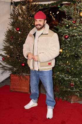 Edin Hasanovic at the Roncalli Weihnachtscircus premiere at the Tempodrom on 19 12 2025 in Berlin Roncalli Weihnachtscircus premiere in Berlin