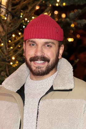 Edin Hasanovic at the Roncalli Weihnachtscircus premiere at the Tempodrom on 19 12 2025 in Berlin Roncalli Weihnachtscircus premiere in Berlin
