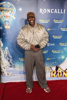 Joe Chialo at the Roncalli Weihnachtscircus premiere at the Tempodrom on 19 12 2025 in Berlin Roncalli Weihnachtscircus premiere in Berlin