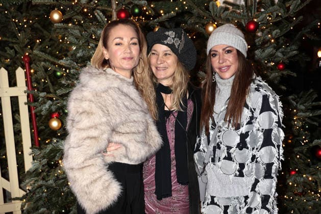Lisa Maria Potthoff, Jeanette Hain and Simone Thomalla at the Roncalli Weihnachtscircus premiere at the Tempodrom on 19 12 2025 in Berlin Roncalli Weihnachtscircus premiere in Berlin