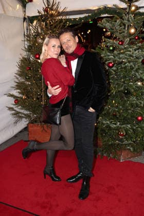 Franziska Hippe and Roman Knizka at the Roncalli Weihnachtscircus premiere at the Tempodrom on 19 12 2025 in Berlin Roncalli Weihnachtscircus premiere in Berlin