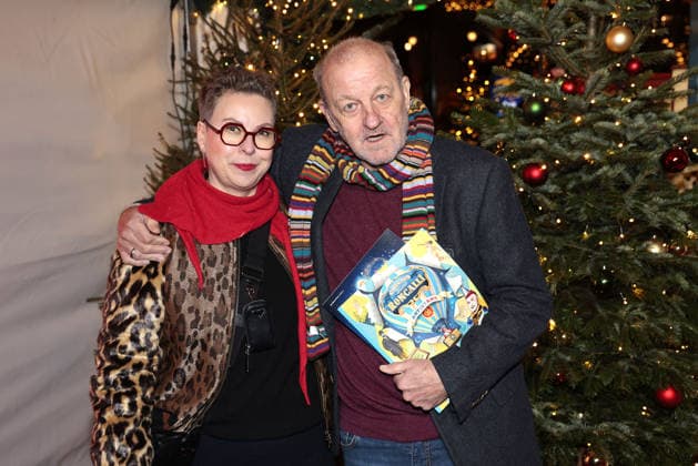 Leonard Lansink and his wife Maren Muntenbeck at the Roncalli Weihnachtscircus premiere at the Tempodrom on 19 12 2025 in Berlin Roncalli Weihnachtscircus premiere in Berlin