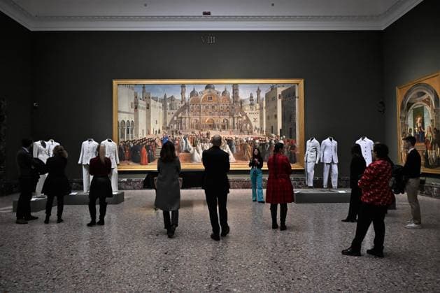 Milan, Italy Giorgio Armani.Milan, for love on display at the Pinacoteca di Brera for the first time an exhibition dedicated to the stylistic journey of Giorgio Armani welcoming a selection of clothes in its prestigious rooms a union of fashion and art In the photo: Giorgio Armani s clothes on display  Copyright: xNickxZonnax xipa-agency.netx xNickxZonnax IPA_Agency_IPA69325501