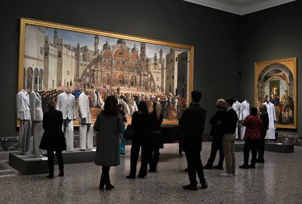 Milan, Italy Giorgio Armani.Milan, for love on display at the Pinacoteca di Brera for the first time an exhibition dedicated to the stylistic journey of Giorgio Armani welcoming a selection of clothes in its prestigious rooms a union of fashion and art In the photo: Giorgio Armani s clothes on display  Copyright: xNickxZonnax xipa-agency.netx xNickxZonnax IPA_Agency_IPA69325497
