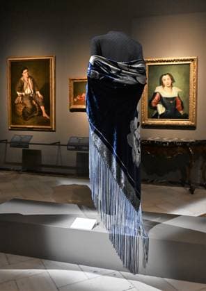 Milan, Italy Giorgio Armani.Milan, for love on display at the Pinacoteca di Brera for the first time an exhibition dedicated to the stylistic journey of Giorgio Armani welcoming a selection of clothes in its prestigious rooms a union of fashion and art In the photo: Giorgio Armani s clothes on display  Copyright: xNickxZonnax xipa-agency.netx xNickxZonnax IPA_Agency_IPA69325613