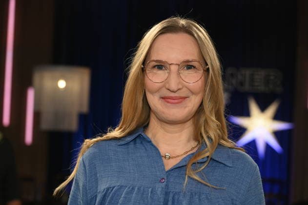 Psychotherapist Franca Cerutti, podcast Psychology to go and ARD documentary series Family Therapy, psychotherapist and podcaster Franca Cerutti invites four families to the countryside for intensive family coaching, as a guest on the WDR talk show Kölner Treff