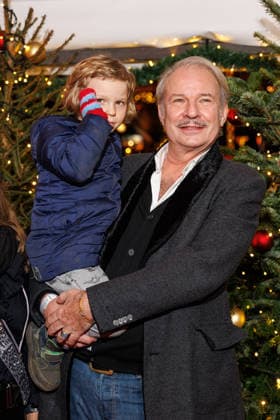 Premiere 21 Roncalli Weihnachtscircus Grandson Fritz and Leander Hausmann at the premiere of the 21 Roncalli Weihnachtscircus at the Tempodrom on 19 12 2025 in Berlin Copyright: xEventpressxKochanx