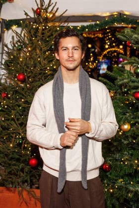 Premiere 21 Roncalli Weihnachtscircus Tim Oliver Schultz at the premiere of the 21 Roncalli Weihnachtscircus at the Tempodrom on 19 12 2025 in Berlin Copyright: xEventpressxKochanx