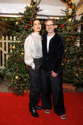 Premiere 21 Roncalli Weihnachtscircus Theresa Kronthaler and Matthias Matschke at the premiere of the 21 Roncalli Weihnachtscircus at the Tempodrom on 19 12 2025 in Berlin Copyright: xEventpressxKochanx