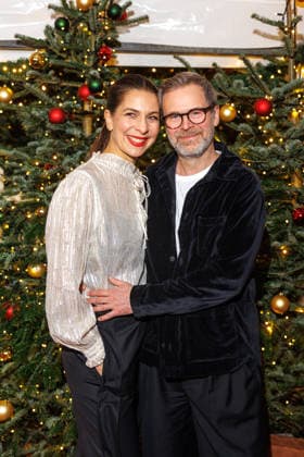 Premiere 21 Roncalli Weihnachtscircus Theresa Kronthaler and Matthias Matschke at the premiere of the 21 Roncalli Weihnachtscircus at the Tempodrom on 19 12 2025 in Berlin Copyright: xEventpressxKochanx
