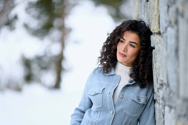 Les Arcs Film Festival - Day six. FC LES ARCS, FRANCE - DECEMBER 19 Sabrina Ouazani poses during Day Seven of Les Arcs Film Festival on December 19, 2025 in Les Arcs, France.Photo by Franck Castel ABACAPRESS.COM Les Arcs France  Copyright: xCastelxFranck ABACAx