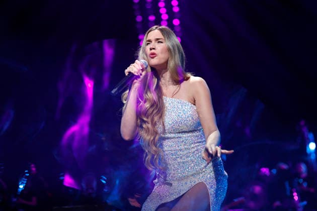Singer Joss Stone live at the 40 Night of the Proms 2025 in the Lanxess Arena Cologne, 19 12 2025 NRW Germany Copyright: xChristophxHardtx
