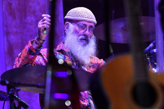 Steeleye Span performing at Cadogan Hall in London LONDON, ENGLAND - DECEMBER 19: Liam Genockey of ™Steeleye Span™ performing at Cadogan Hall on December 19, 2025 in London, England CAP MAR MAR Great Britain UK Copyright: xMartinxHarris CapitalxPicturesx