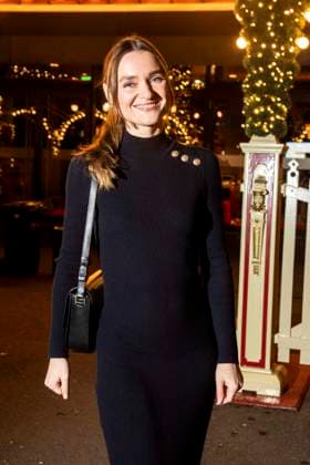 abb Josephin Busch actress at the premiere of the 21 Roncalli Weihnachtscircus at the Tempodrom Berlin, on 19 12 2025 in Berlin Berlin Germany